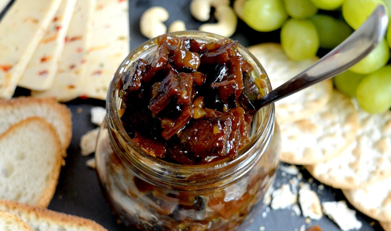 Vegan Bourbon Bacon Jam