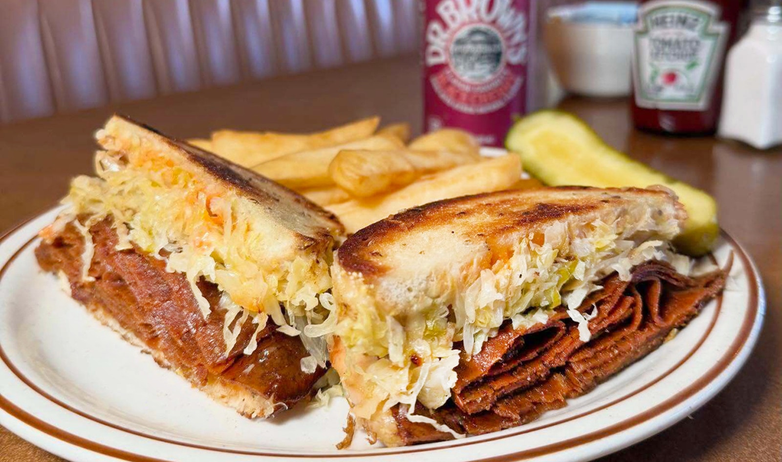 This Legendary Jewish Deli Is Selling Vegan Corned Beef for Just 95 Cents