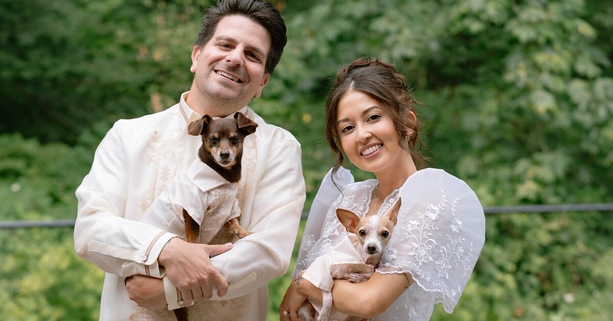 These Vegan Influencers Got Married in a Backyard With 12 Guests—and It Was Perfect