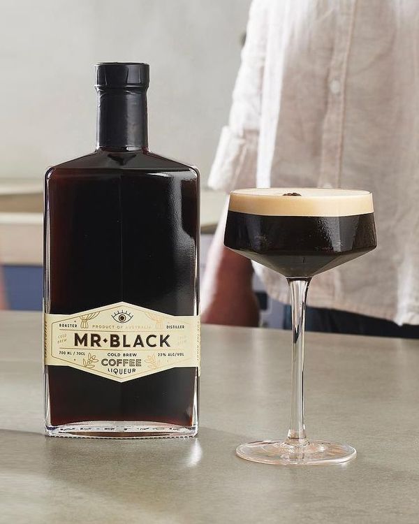 medium_passion_spirits_mr_black_coffee_liqueur_3_0fa7f9176b