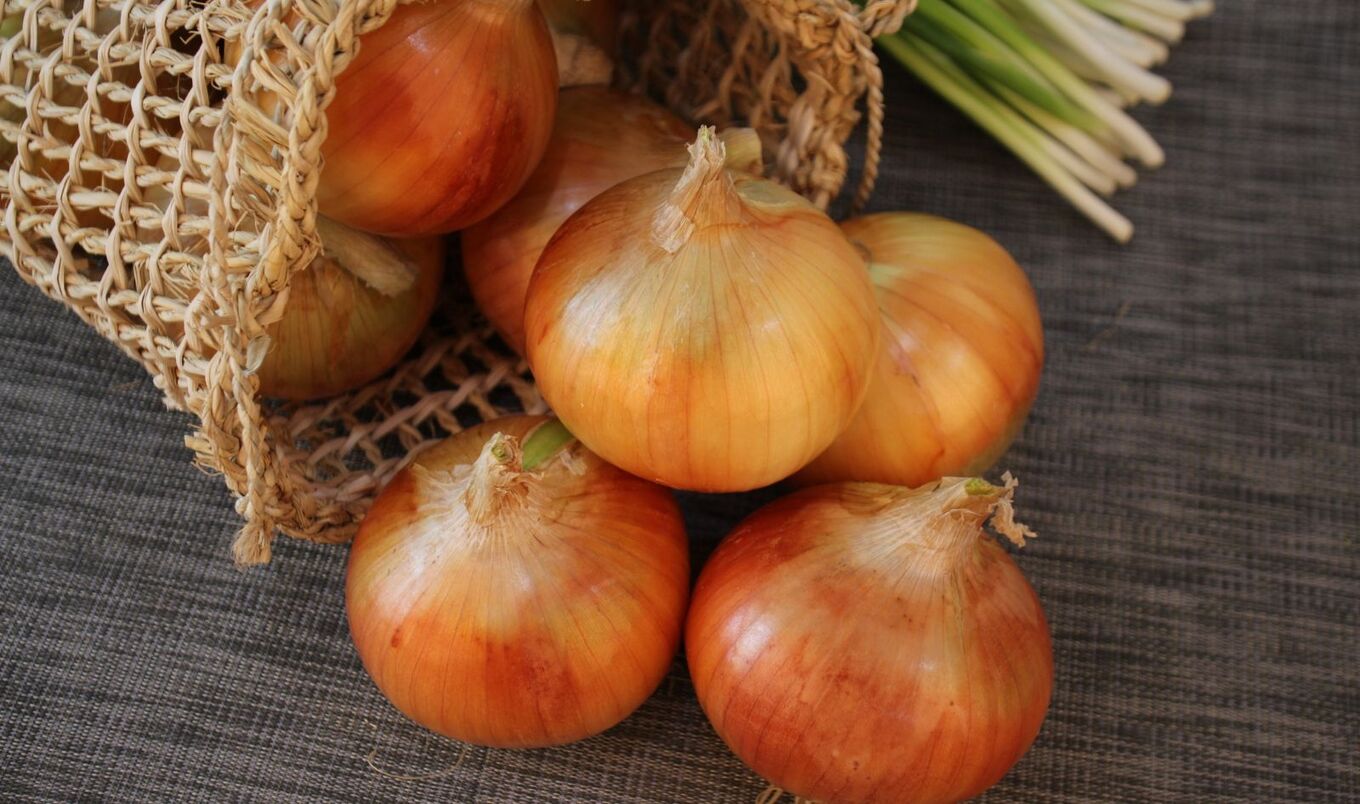 yellow onions