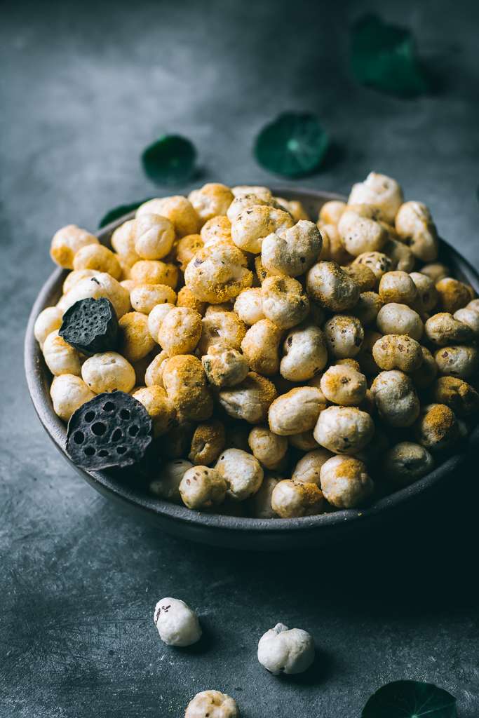 ‘Cheesy’ Fox Nut Pops With Nutritional Yeast and Garlic