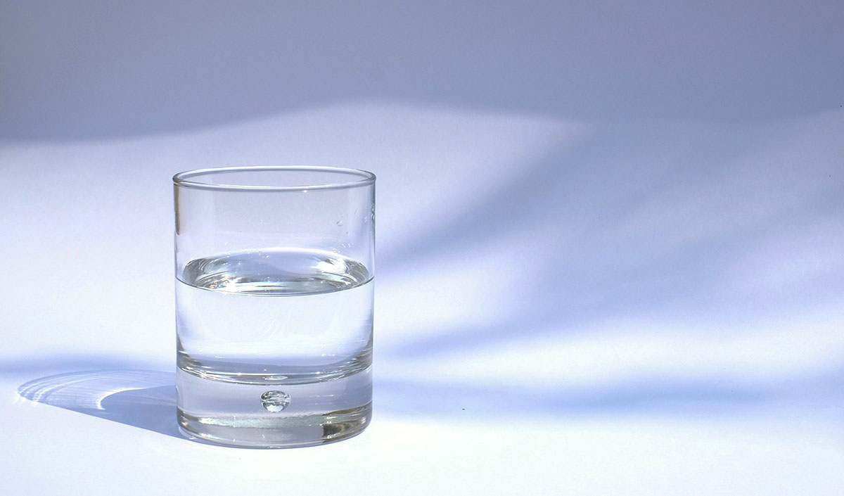 Glass-of-Water.manu-schwendener