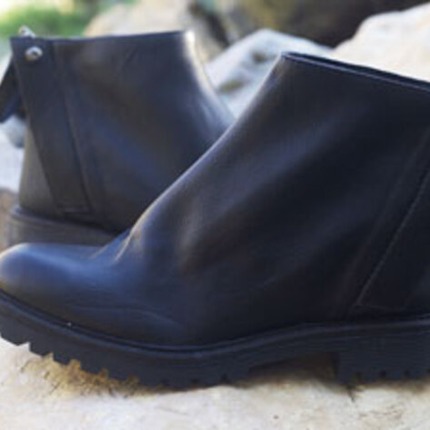 New Vegan Footwear Launches Kickstarter Campaign