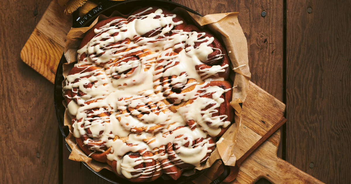 Liam Approved? Pamela Anderson’s Favorite Cinnamon Rolls | VegNews