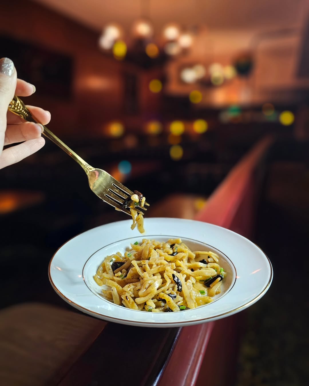 Free Spirited Lounge pasta