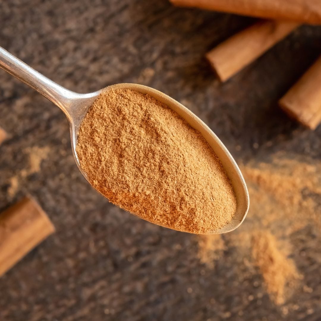 spoon of cinnamon
