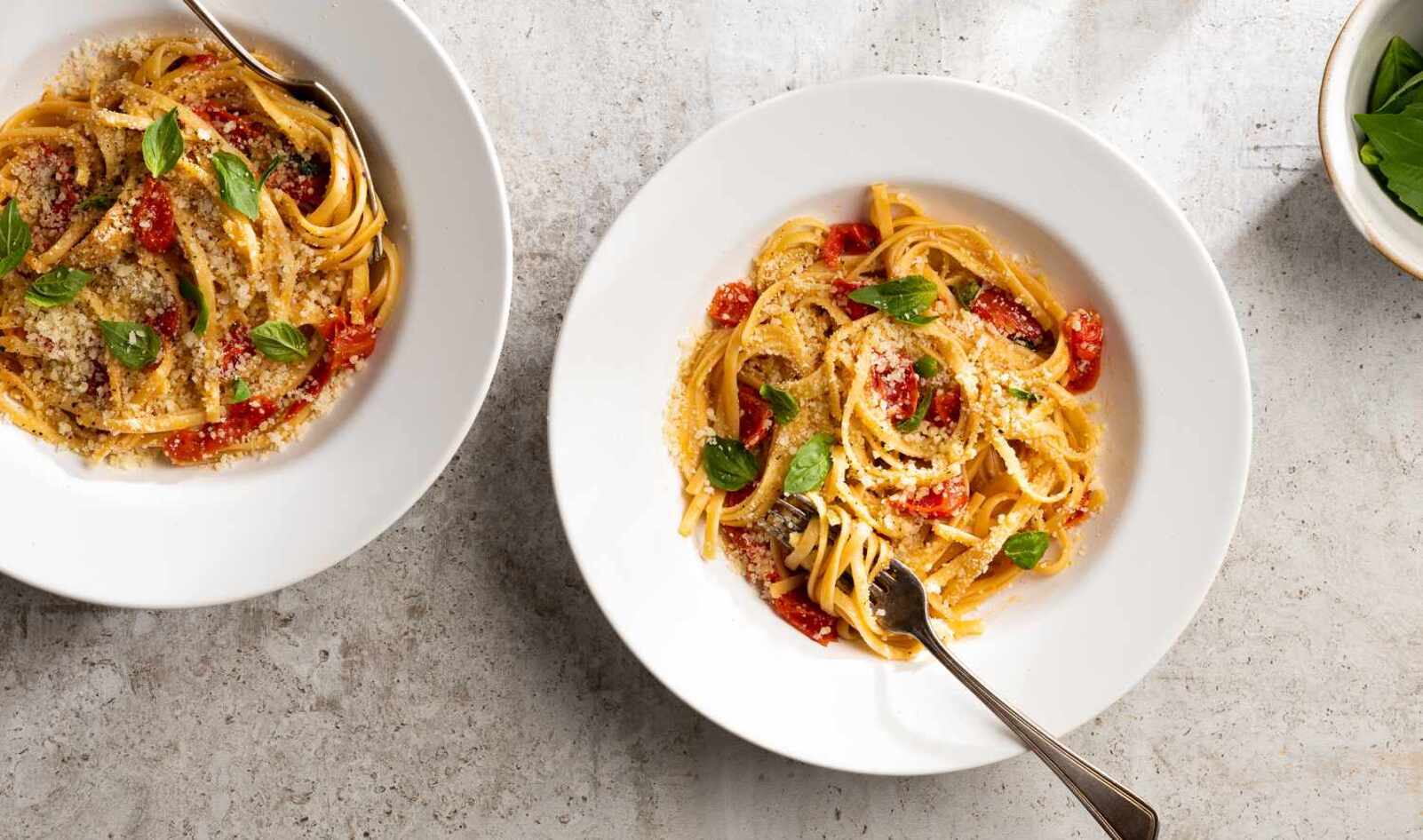 From Kim Kardashian's Marinara to Ariana Grande’s Pesto, Eat Like a Celebrity With These Must-Make Pasta Recipes