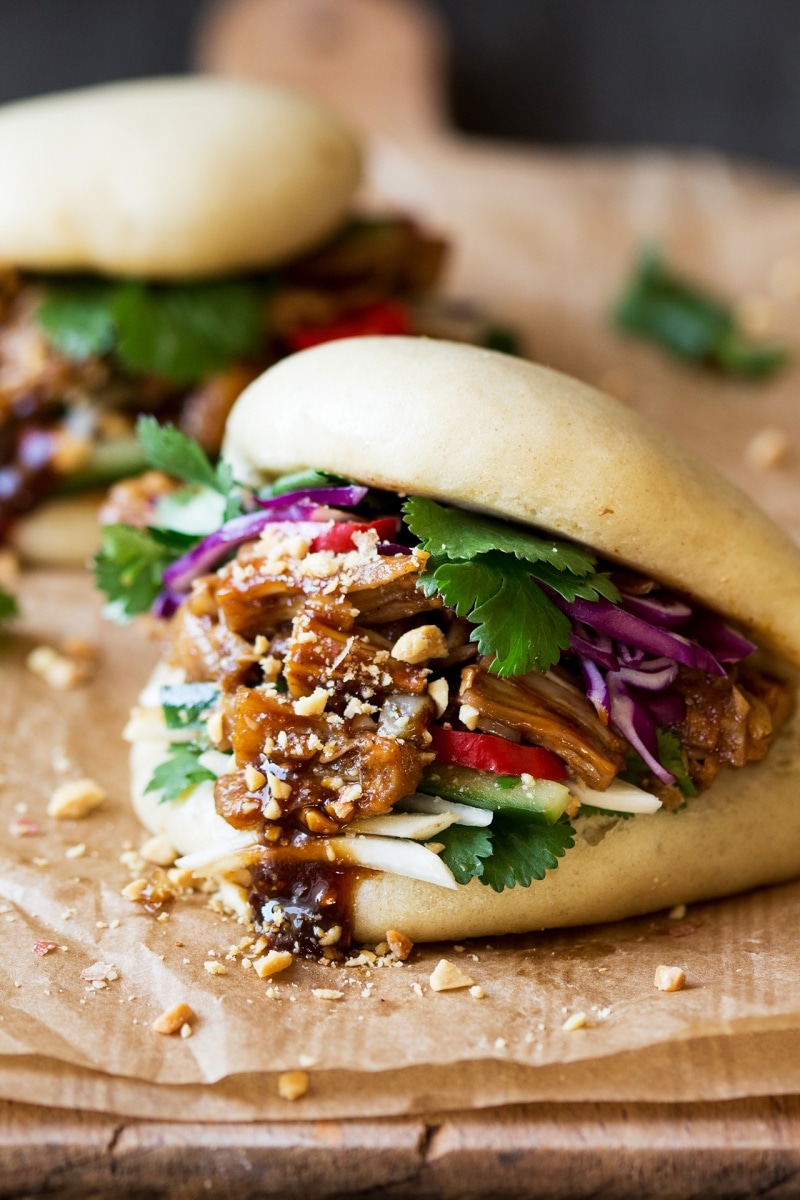  Vegan Bao Buns With Pulled Jackfruit