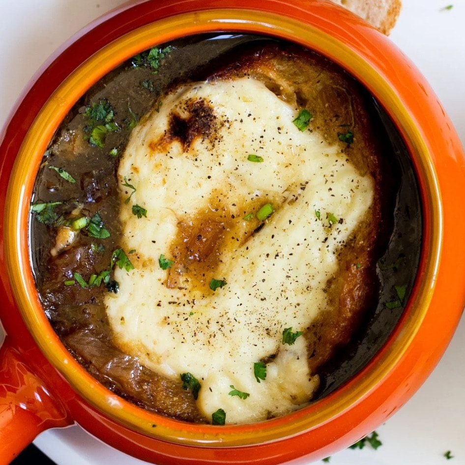 Cozy Up With These Delicious Dairy-Free French Onion Soup Recipes