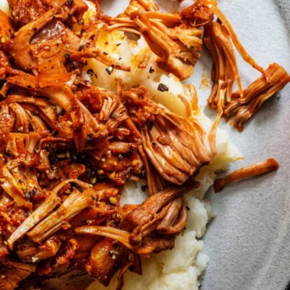 Jackfruit vs. Seitan: Which Makes the Best Vegan Brisket?