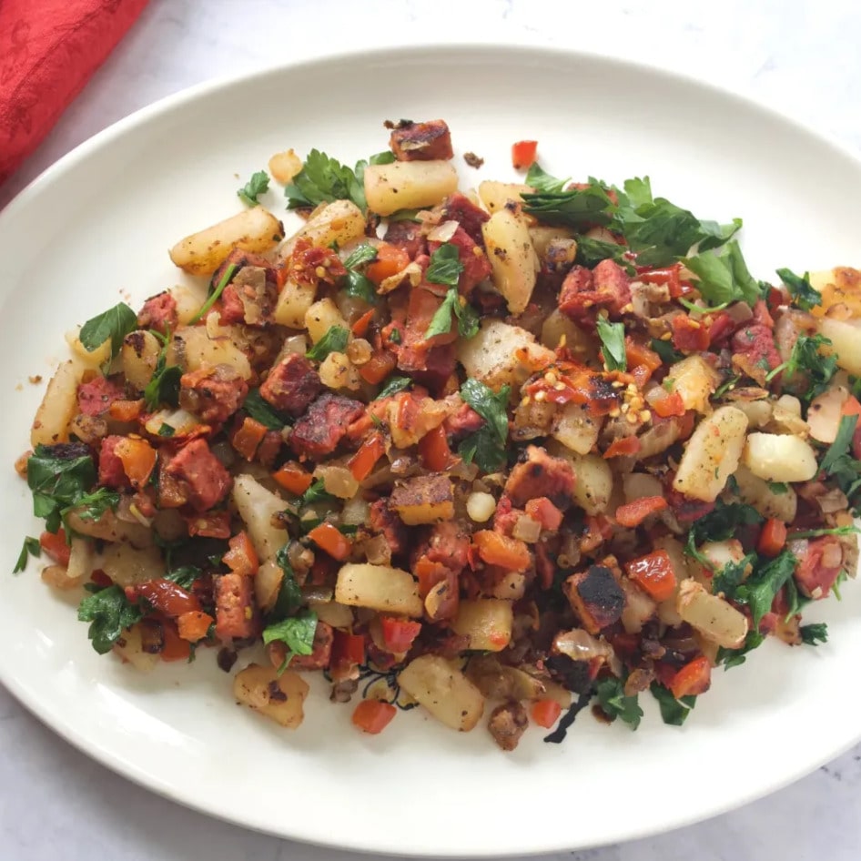 How to Turn Tempeh, Tofu, and Seitan Into Corned Beef Hash
