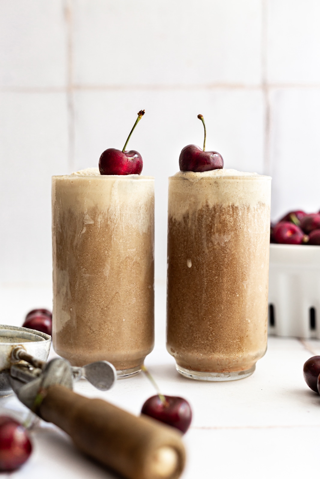 Rootbeer floats by At Elizabeth's Table
