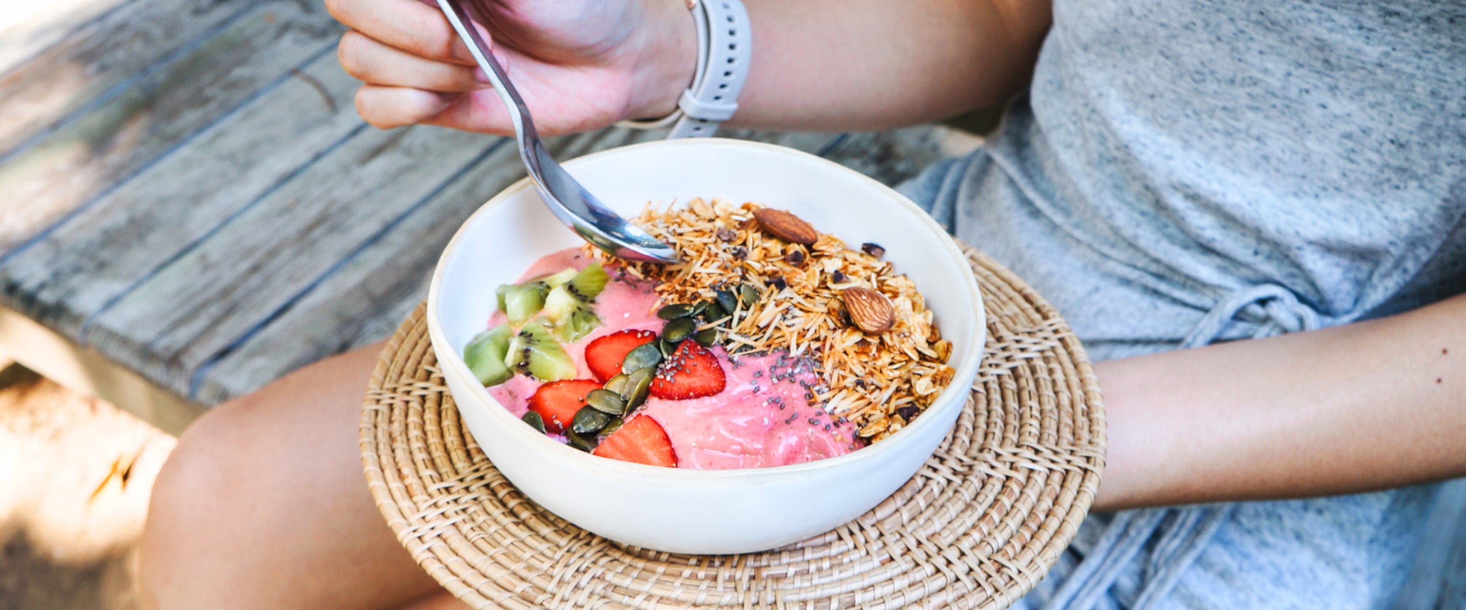 Intermittent Fasting Has Benefits, Especially if You Break It With These Dietitian-Approved Foods