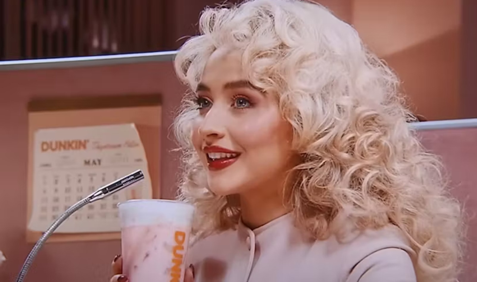 Sabrina Carpenter's Latest Dunkin' Collab Is a Fruity, Dreamy Oatmilk Take on Strawberries and Cream&nbsp;