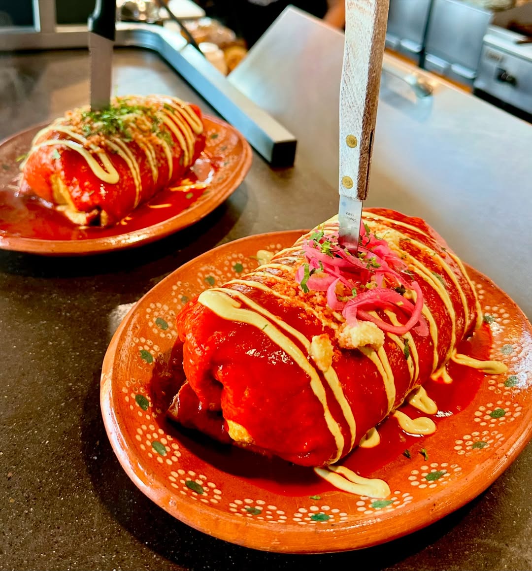 Mis Tacones burrito