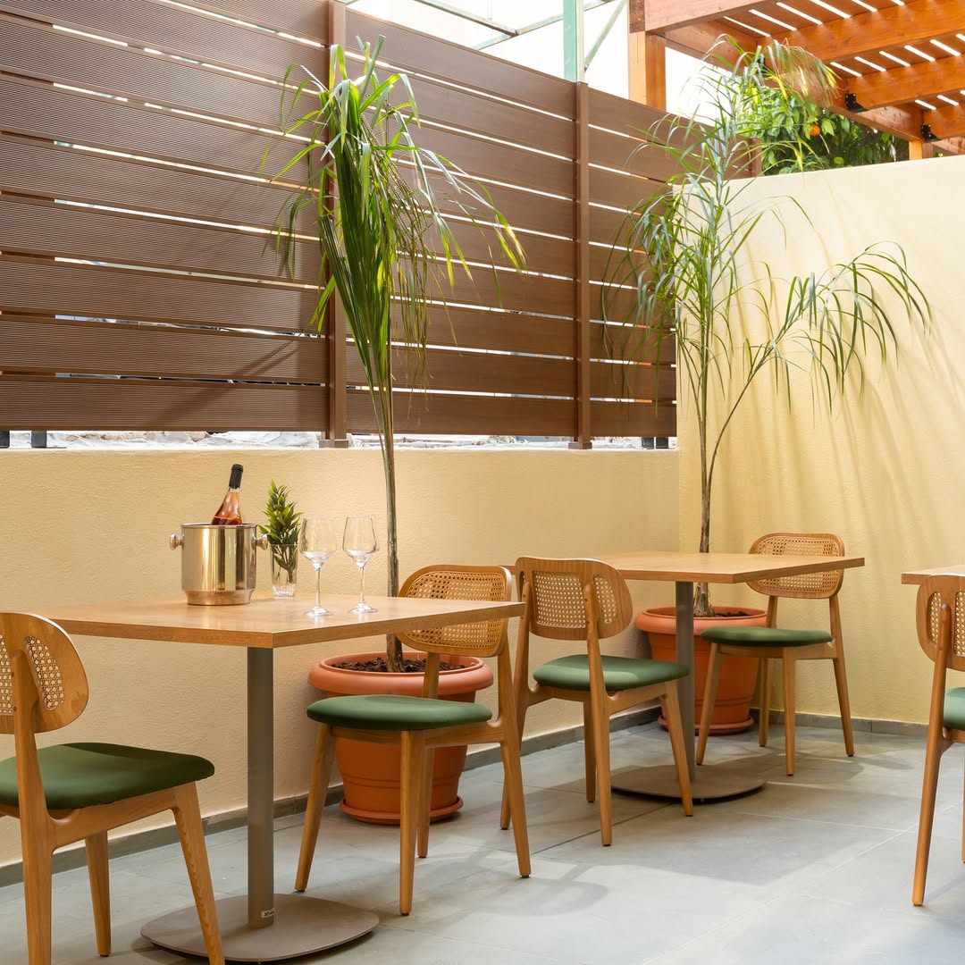 table with wine acai plant based restaurant