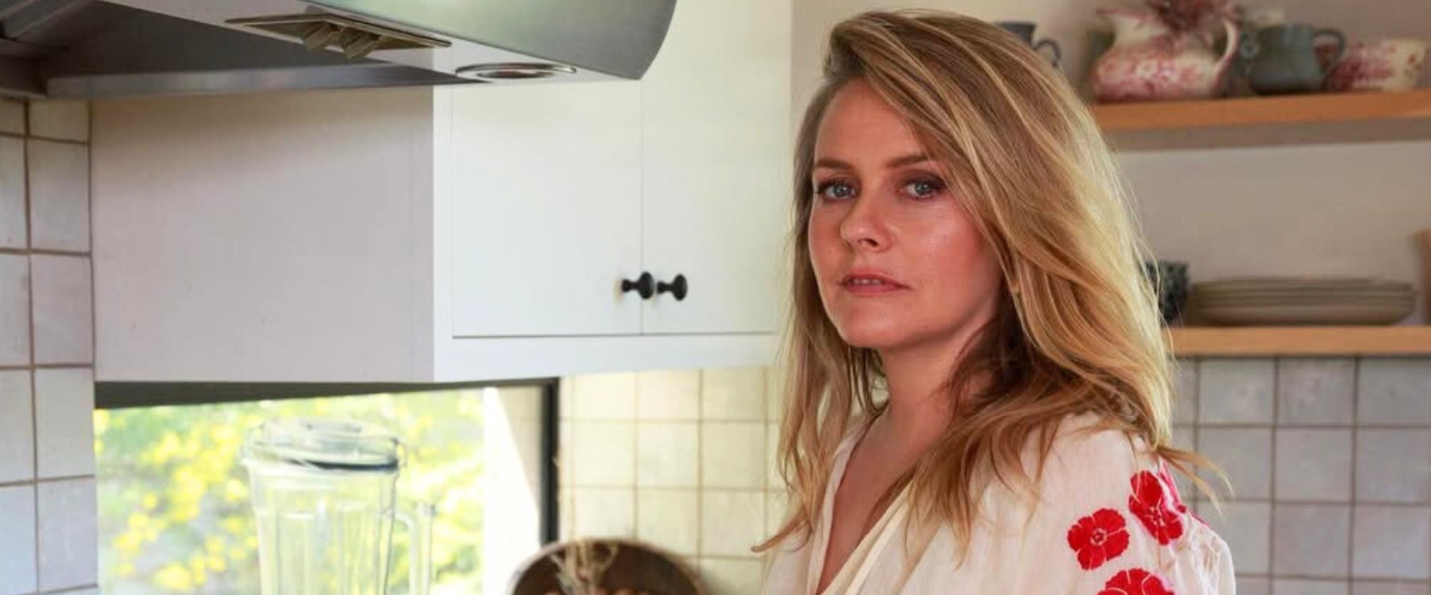Why Celebs Like Alicia Silverstone and Gwyneth Paltrow Swear by the Macrobiotic Diet