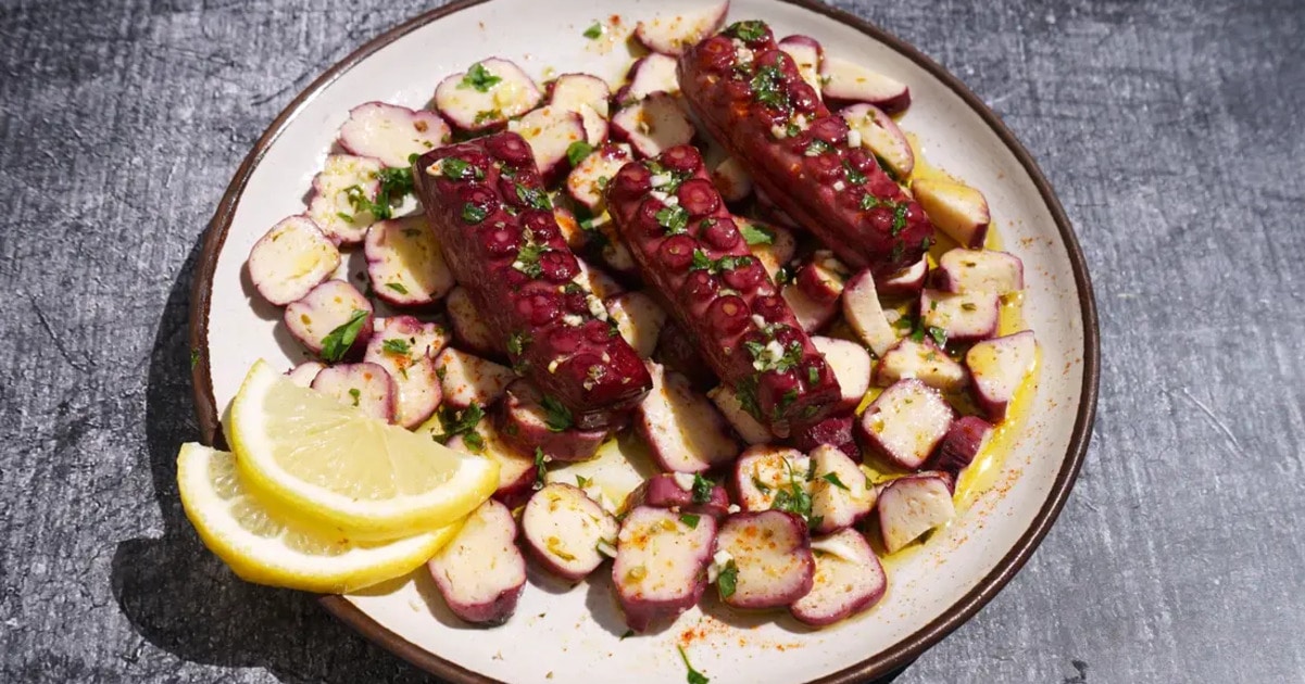 Food News of the Week: Vegan Octopus Returns, Beyond's Whole-Cut Steak, and Meatless Hot Dogs Come to This Chain