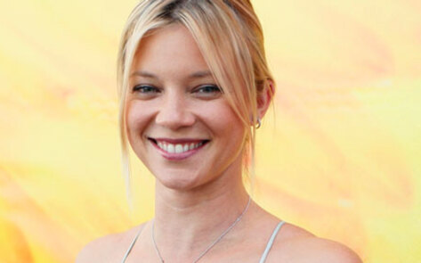 Actress Amy Smart Promotes Cruelty-Free Products