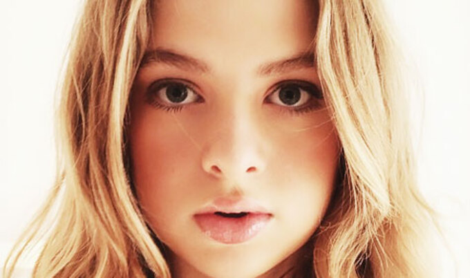 VegNews.AnaisGallagher