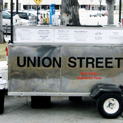 Utah Restaurant Owner to Give Away His Vegan Food Cart