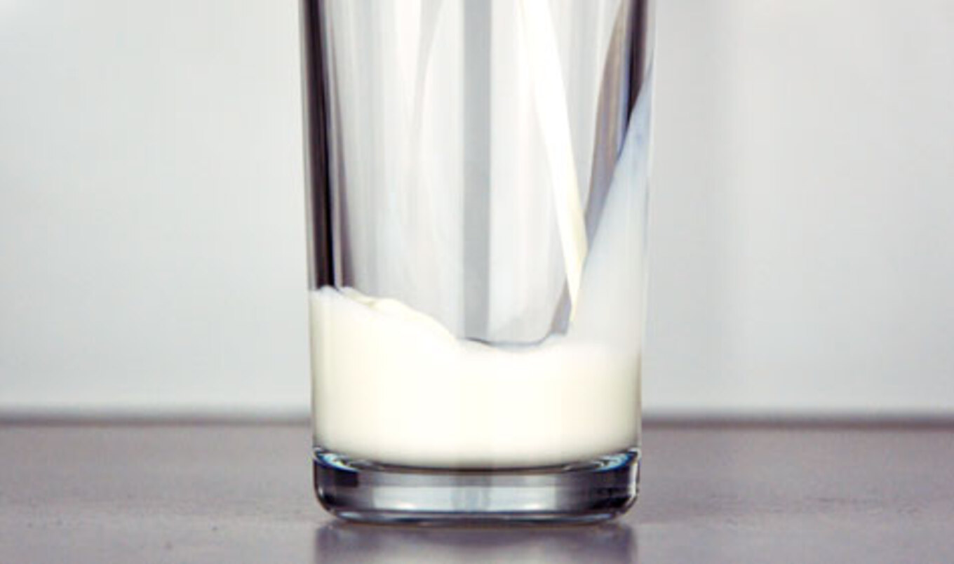 Popular News Site Gives Top Reasons to Ditch Dairy