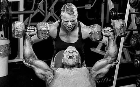 Vegan Bodybuilders Find Love at the Gym