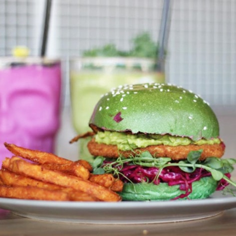 First Instagram-Friendly Vegan Matcha Bar Opens