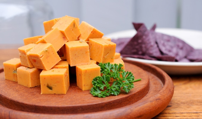 VegNews.PepperjackCheese.GarrisonMcArthurPhotographers