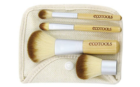 This Week's Giveaway: Eco-Chic Beauty Bundle!