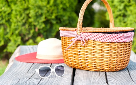 The Ultimate Vegan Spring Picnic