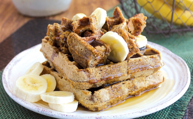 VegNews.BananaOatWaffles