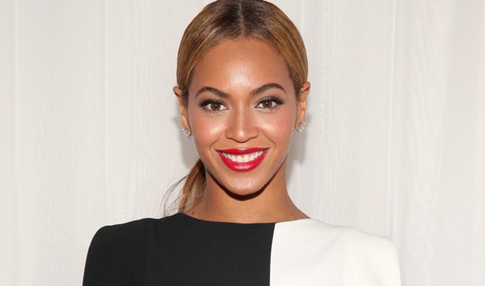VegNews.Beyonce