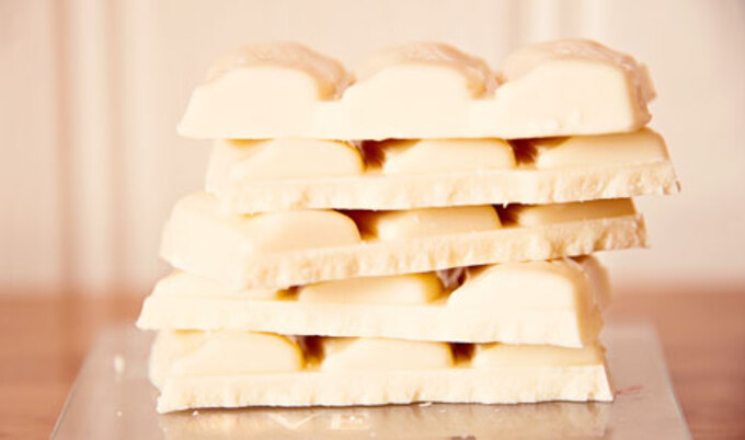 VegNews.WhiteChocolate