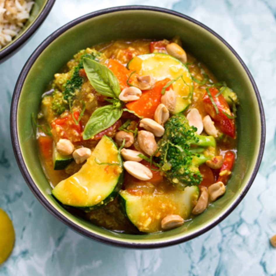 Thai Vegetable Peanut Coconut Curry