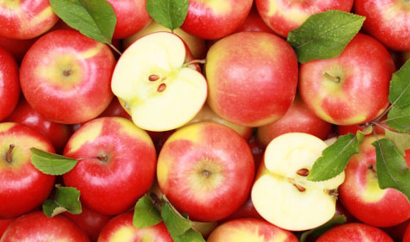 Eating Fruit Young Slashes Breast Cancer Risk by 25 Percent