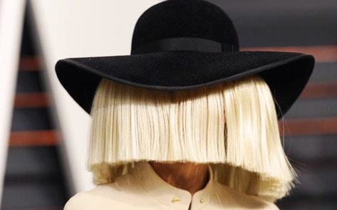 Sia Gives $100,000 to Animal-Loving <i>Survivor</i> Contestant