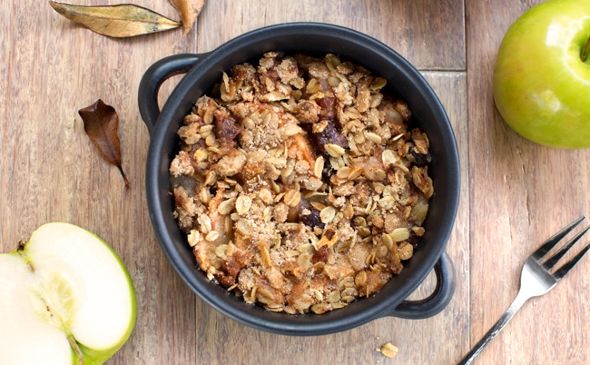 VegNews.AppleCrisp.HannahKaminsky