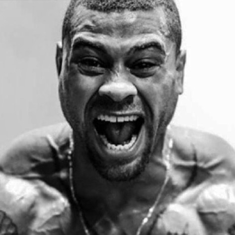 UFC Fighter Goes Vegan, Snags 15th Career Win