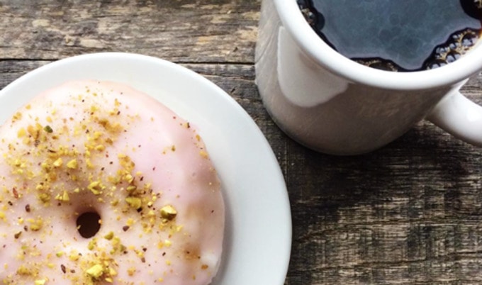 VegNews.DottiesDonuts