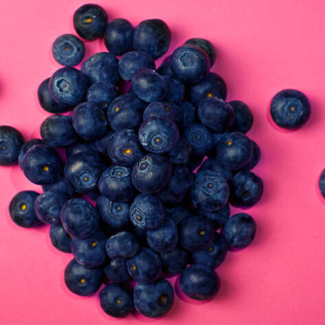 VegNews.Blueberries