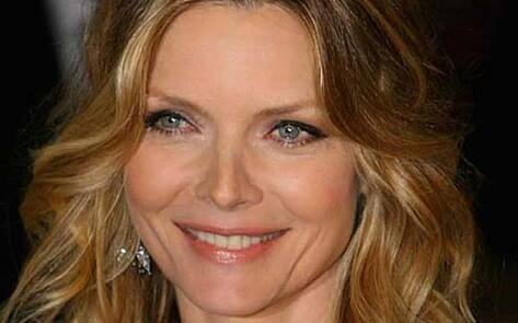 Michelle Pfeiffer's Anti-Aging Secret: A Vegan Diet