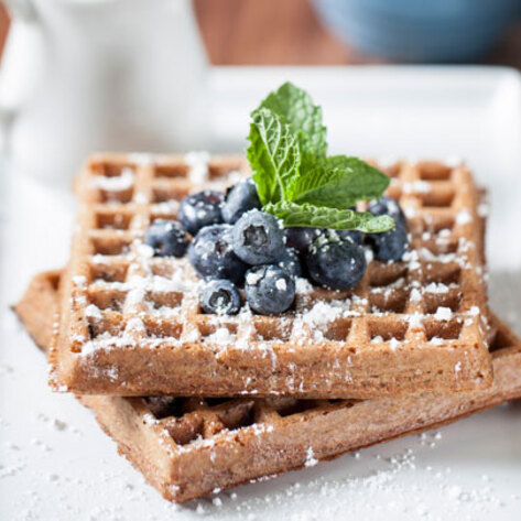 VegNews.FoodForLifeWaffles.LG