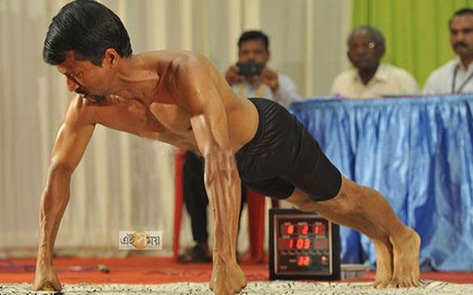 Vegan Sets New Guinness World Pushup Record