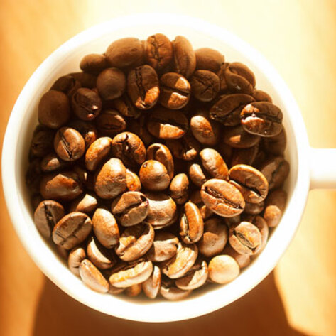 VegNews.CoffeeBeansMug
