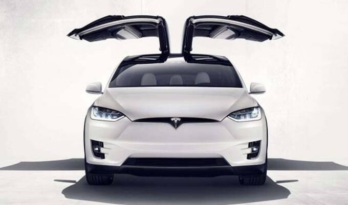 VegNews.Tesla