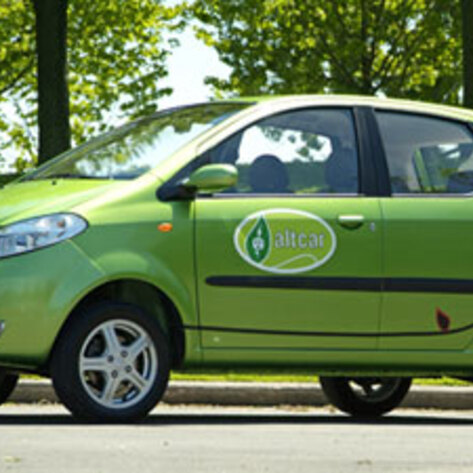 Baltimore Debuts Electric Car