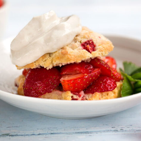 Vegan Strawberry Shortcake