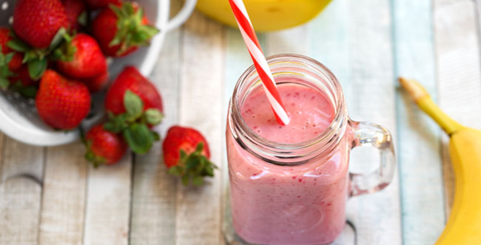 Classic Strawberry Banana Orange Smoothie